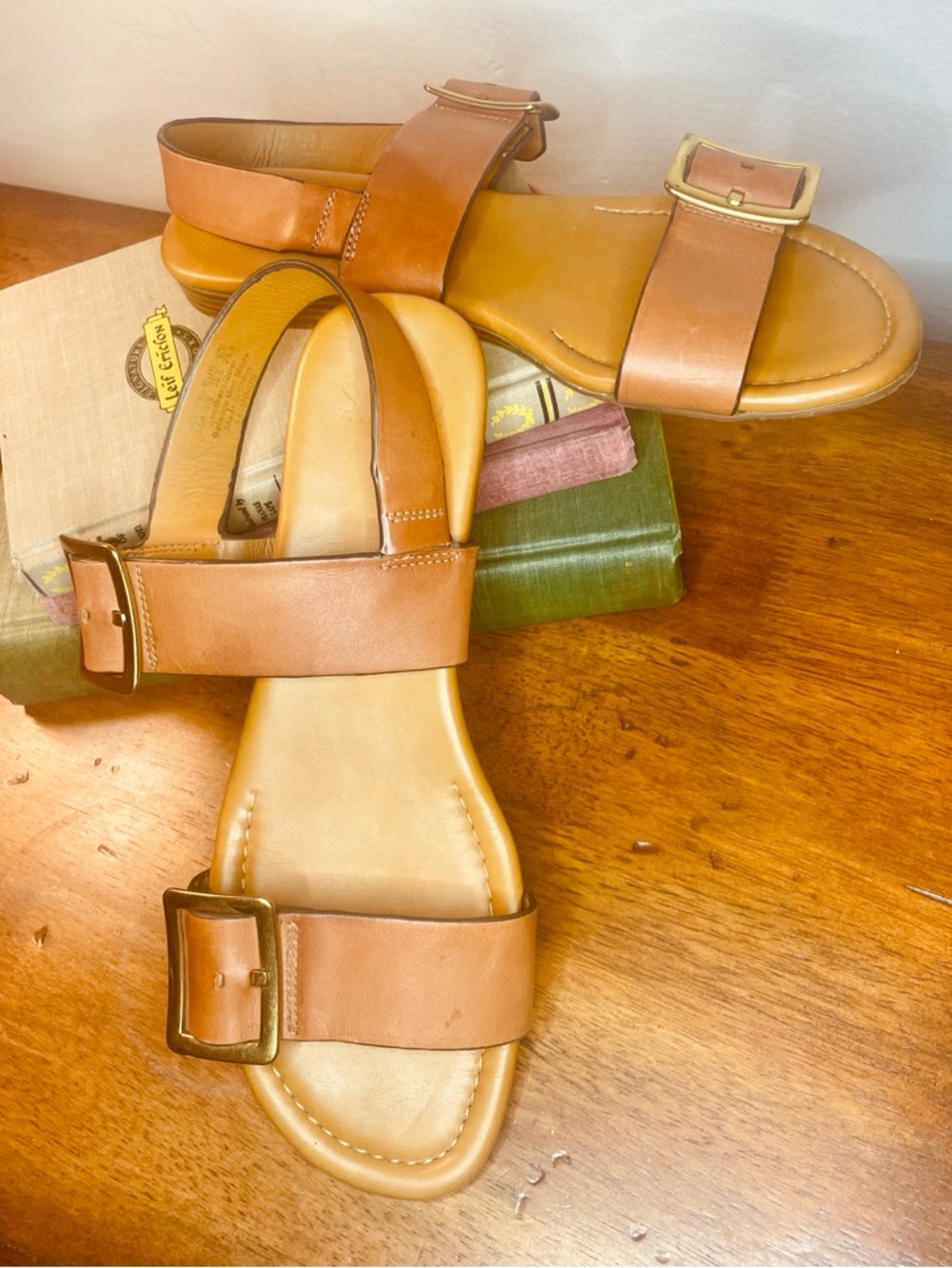 Franco Sarto Brown Leather Double Strap Sandals w/ Large Buckles | Women’s 8.5